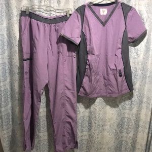 Scrub set in Lavender